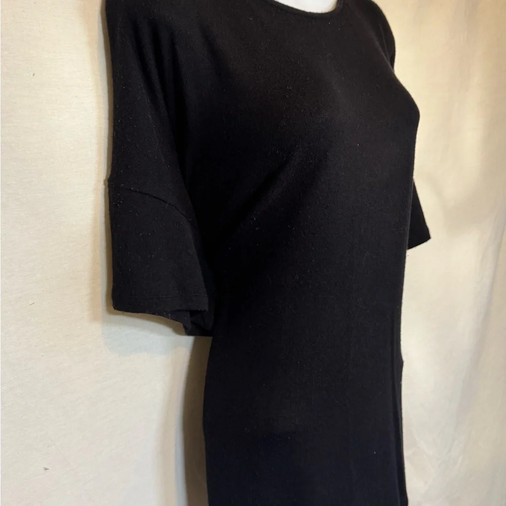 A-130 Donna Karan Sleepwear Black Short Sleeve Pajama Top‎ Size L